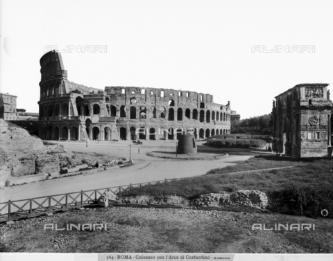 ADA-F-000284-0000 - Il Colosseo, la Meta Sudans e l'Arco di Costantino a Roma - Data dello scatto: ante 1899 - Archivi Alinari, Firenze