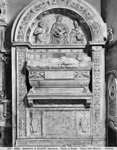 ADA-F-005159-0000 - Monumento funebre di Benedetto Soranzo (Superanzio), marmo, Ignoto romano del XV sec. o Scuola di Andrea Bregno, Chiesa di Santa Maria sopra Minerva, Roma - Data dello scatto: 1890 ca. - Archivi Alinari, Firenze