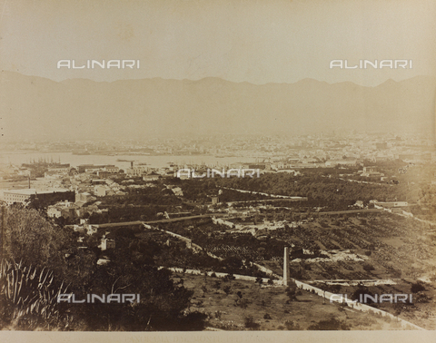 AVQ-A-000003-0009 - Panorama di Palermo dal Monte Pellegrino - Data dello scatto: 1880-1890 - Archivi Alinari, Firenze