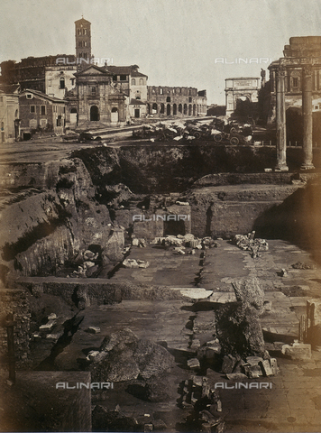 AVQ-A-000089-0001 - Photographic pictures of Rome: resti della Basilica Giulia nel Foro Romano - Data dello scatto: 1862 - Archivi Alinari, Firenze