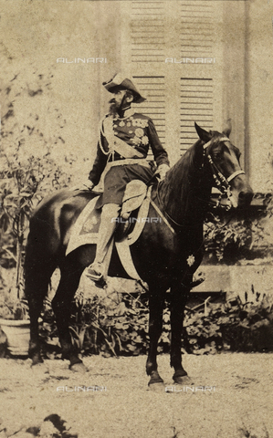 AVQ-A-000351-0036 - Ritratto a cavallo del generale Alfonso Lamarmora, Milano - Data dello scatto: 1865 ca. - Archivi Alinari, Firenze
