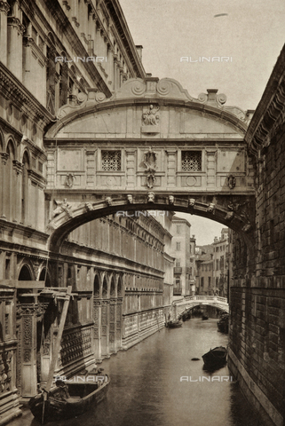 AVQ-A-001272-0039 - Veduta del Ponte dei Sospiri a Venezia - Data dello scatto: 1890-1895 - Archivi Alinari, Firenze