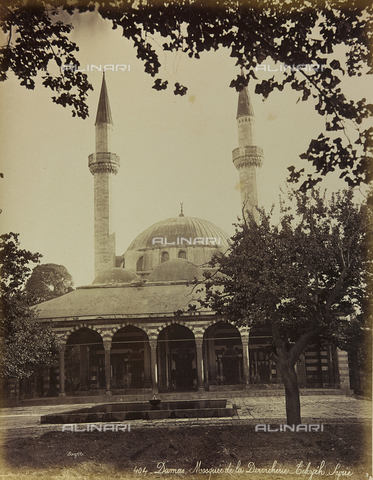 AVQ-A-001581-0011 - Album " Damas et Baalbek ": Mosque of Damascus - Date of photography: 1880 ca. - Alinari Archives, Florence