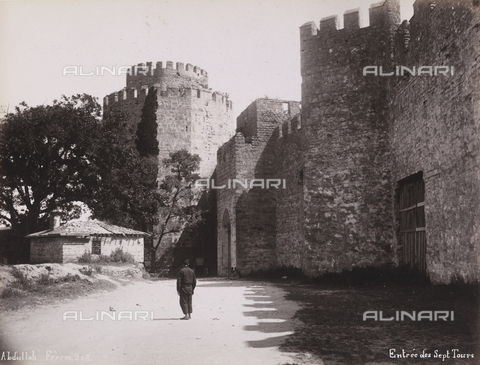 AVQ-A-002783-0033 - Entrata delle Sette Torri a Istanbul - Data dello scatto: 1870 ca. - Archivi Alinari, Firenze