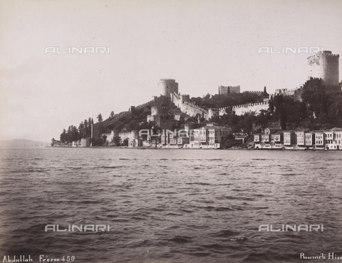 AVQ-A-002783-0040 - Il castello di Rumeli Hisari sul Bosforo - Data dello scatto: 1870 ca. - Archivi Alinari, Firenze