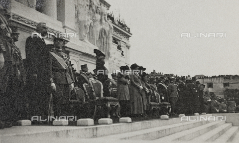 AVQ-A-003604-0136 - Album "Visioni di guerra 1915-1918": celebrazioni alla fine della Grande Guerra - Data dello scatto: 1919 - Archivi Alinari, Firenze