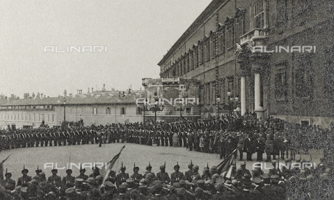 AVQ-A-003604-0145 - Album "Visioni di guerra 1915-1918": celebrazioni alla fine della Grande Guerra - Data dello scatto: 1919 - Archivi Alinari, Firenze