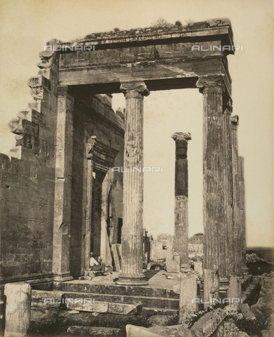 AVQ-A-003848-0009 - "Souvenirs d'Orient": Eretteo sull'Acropoli di Atene - Data dello scatto: 1871 - Archivi Alinari, Firenze
