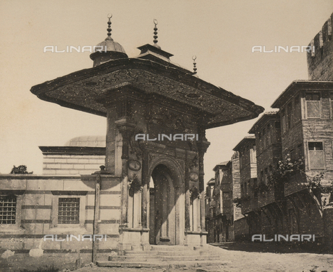 AVQ-A-003848-0044 - "Souvenirs d'Orient": porta della basilica di Santa Sofia a Costantinopoli - Data dello scatto: 1871 - Archivi Alinari, Firenze