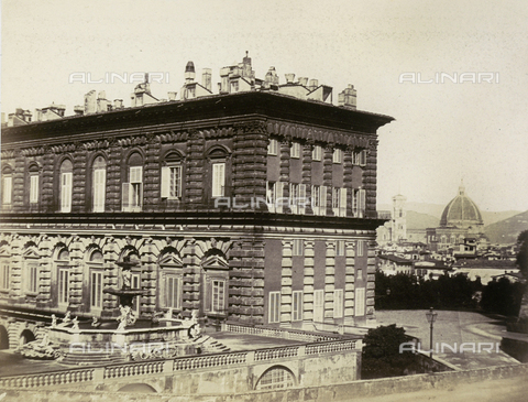 AVQ-A-003862-0019 - Firenze. Porzione del Palazzo Pitti - Data dello scatto: 1860 ca. - Archivi Alinari, Firenze