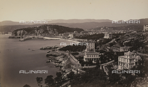 AVQ-A-003921-0014 - Veduta della costa e di Nizza - Data dello scatto: 1875 ca. - Archivi Alinari, Firenze