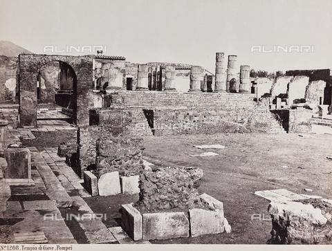 AVQ-A-004278-0046 - Tempio di Giove, Pompei - Data dello scatto: 1885 ca. - Archivi Alinari, Firenze