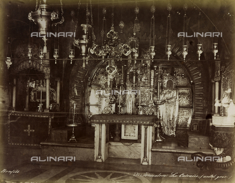 AVQ-A-004884-0014 - Album "Palestine 1887": the Calvary Chapel in the Basilica of the Holy Sepulchre in Jerusalem - Date of photography: 1887 - Alinari Archives, Florence