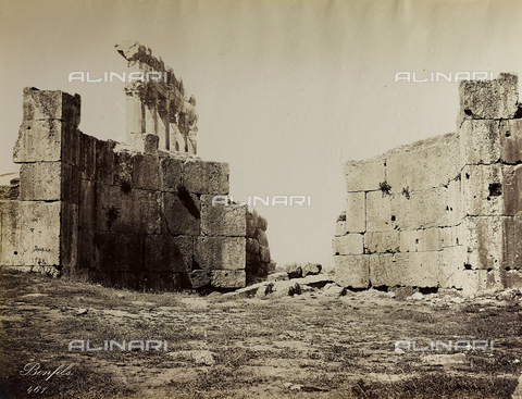 AVQ-A-004884-0042 - Album "Palestine 1887": ruins of the temple dedicated to Jupiter Heliopolitan in the Roman province of Syria, Baalbek - Date of photography: 1887 - Alinari Archives, Florence