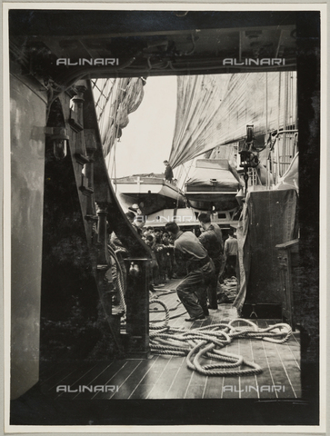 BMD-A-000001-0052 - From the album "Regia Nave Scuola «Amerigo Vespucci»":  sailors on board - Date of photography: 1938 ca. - Alinari Archives, Florence