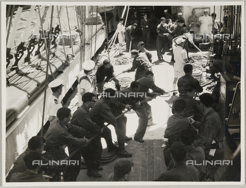 BMD-A-000001-0068 - The Royal School Ship "Amerigo Vespucci": sailors on deck - Date of photography: 1938 ca. - Alinari Archives, Florence