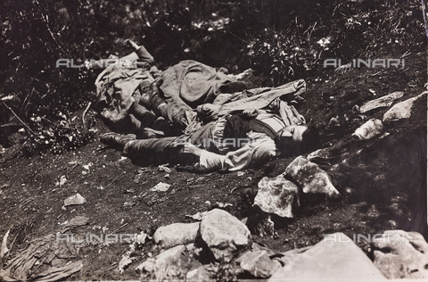 BMD-F-001028-0000 - First World War: the bodies of civilians - Date of photography: 1915-1918 - Alinari Archives, Florence