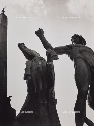 CGD-F-001129-0000 - Fontana dei Dioscuri, particolare, piazza del Quirinale - Data dello scatto: 1955 ca. - Archivi Alinari-archivio Corinaldi, Firenze