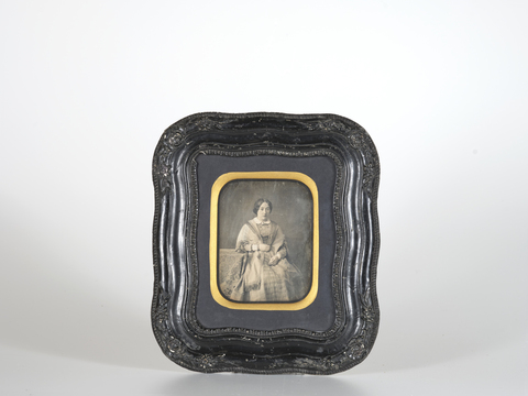 DVQ-F-002360-0000 - Ritratto di donna seduta - Data dello scatto: 1845 ca. - Archivi Alinari, Firenze