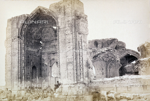 FBQ-A-006327-0009 - Ruins of the Kerman Mosque in Iran - Date of photography: 1862 - Alinari Archives, Florence