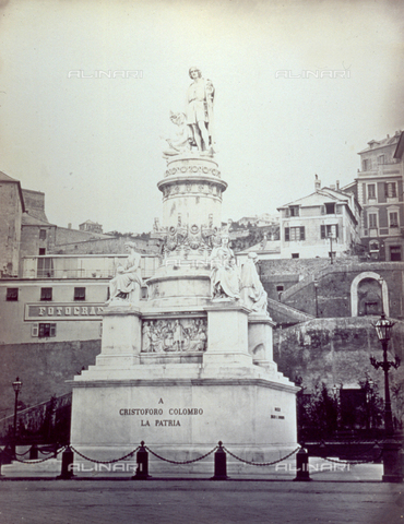 FBQ-F-001190-0000 - Veduta del monumento a Cristoforo Colombo eretto in Piazza Acquaverde, a Genova - Data dello scatto: 1870 -1880 ca. - Archivi Alinari, Firenze