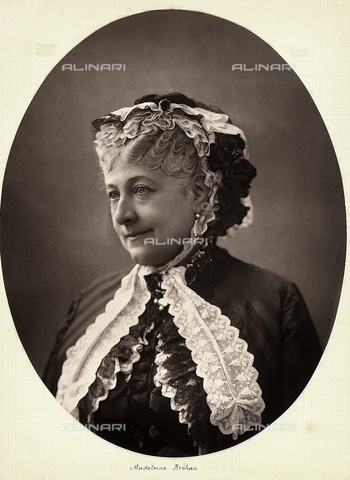 FCC-F-018882-0000 - Ritratto di Madeleine Brohan - Data dello scatto: 1880 ca. - Archivi Alinari, Firenze