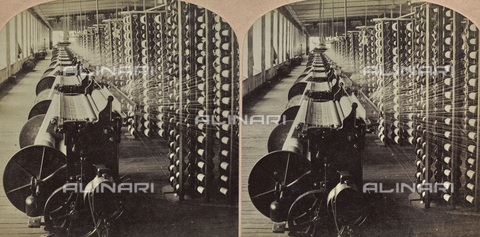 FCC-F-025149-0000 - Macchinari all'interno di una fabbrica di cotone a Fall River nel Massachusetts. Immagine stereoscopica - Data dello scatto: 1903 - Archivi Alinari, Firenze