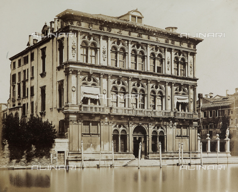 FVQ-F-043596-0000 - Palazzo Vendramin Calergi sul Canal Grande a Venezia - Data dello scatto: 1855 ca. - Archivi Alinari, Firenze