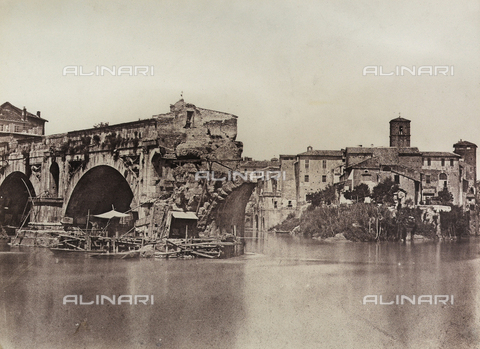 FVQ-F-045166-0000 - Il Tevere a Ponte Rotto, Roma - Data dello scatto: 1850 ca. - Archivi Alinari, Firenze