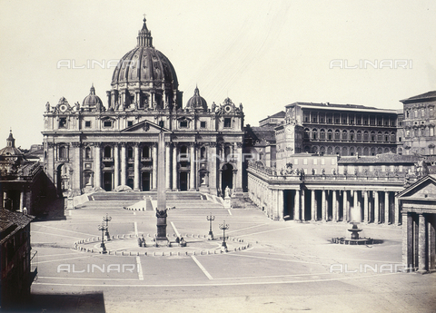FVQ-F-054509-0000 - Roma. La Basilica di San Pietro - Data dello scatto: 1855 ca. - Archivi Alinari, Firenze
