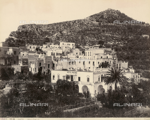 FVQ-F-065555-0000 - Hotel Pagano sull'isola di Capri - Data dello scatto: 1870-1880 - Archivi Alinari, Firenze