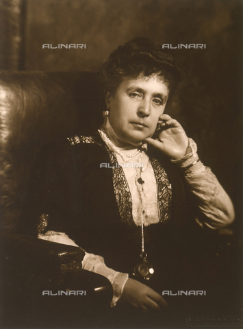 FVQ-F-107302-0000 - Ritratto di signora - Data dello scatto: 1905 - 1910 - Archivi Alinari, Firenze