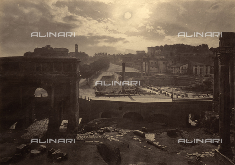 FVQ-F-146105-0000 - Veduta dei Fori Imperiali "al chiaro di luna", Roma - Data dello scatto: 1866 ca. - Archivi Alinari, Firenze