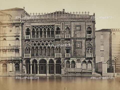 FVQ-F-147831-0000 - Un palazzo a Venezia - Data dello scatto: 1860-1865 ca. - Archivi Alinari, Firenze