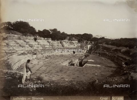 FVQ-F-158527-0000 - Siracusa, veduta dell'anfiteatro - Data dello scatto: 1890 ca. - Archivi Alinari, Firenze