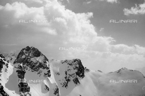 GBA-S-000178-0014 - Paesaggio di montagna innevato, Cortina d'Ampezzo - Data dello scatto: 06/02-27/02/1941 - Archivi Alinari, Firenze