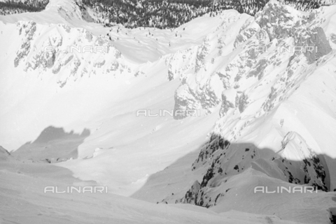 GBA-S-000178-0041 - Montagne innevate, Cortina d'Ampezzo - Data dello scatto: 06/02-27/02/1941 - Archivi Alinari, Firenze