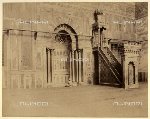 GBB-F-007351-0000 - 1890 ca, CAIRO, EGYPT: The Mosque-Madrassa of SULTAN HASSAN (the Sanctuary and Ghaire) - © ARCHIVIO GBB / Archivi Alinari