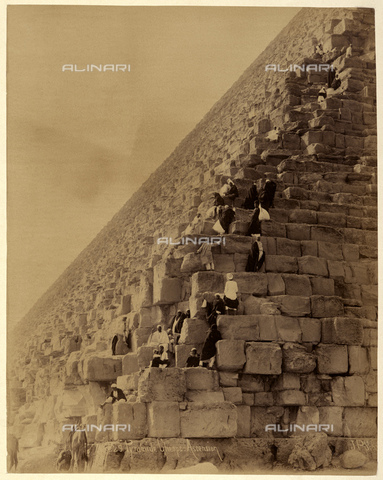 GBB-F-007352-0000 - 1890 ca, EL GIZA, EGYPT: The ascension of The Great Pyramid of Giza (also known as the Pyramid of Khufu or the Pyramid of Cheops) - © ARCHIVIO GBB / Archivi Alinari