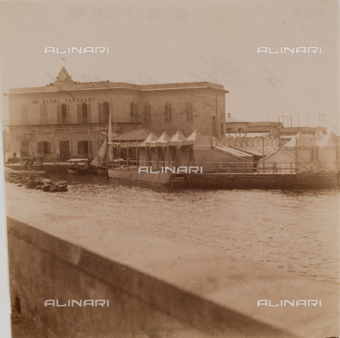 GLQ-F-003872-0000 - "I bagni di Pancaldi", Livorno - Date of photography: 04/09/1887 - Alinari Archives, Florence