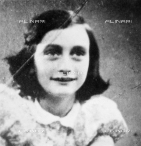 GRC-F-013527-0000 - Ritratto di Anna Frank (1929-1945) - Granger, NYC /Archivi Alinari