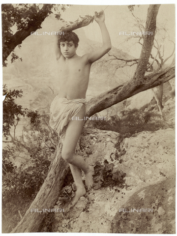 GWA-F-000699-0000 - Ritratto di adolescenete - Data dello scatto: 1900 ca. - Archivi Alinari, Firenze