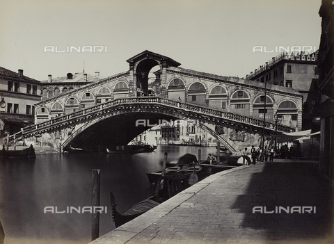 KRQ-A-001233-0015 - Venezia. Ponte di Rialto - Data dello scatto: 1865 ca. - Archivi Alinari, Firenze