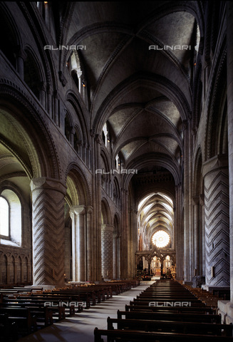 MBA-F-022911-0000 - Interior of Durham Cathedral - Date of photography: 01/03/2006 - Florian Monheim / Bildarchiv Monheim / Alinari Archives