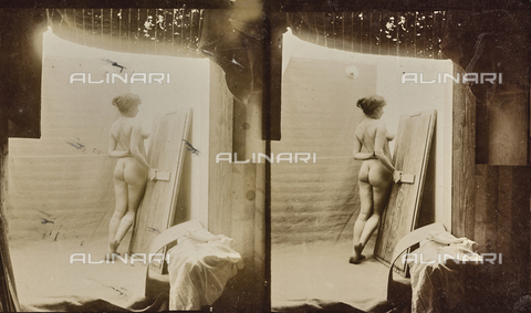 MFA-F-000122-0000 - Female naked. Stereoscopic image - Date of photography: 1890-1910 ca. - Alinari Archives, Florence