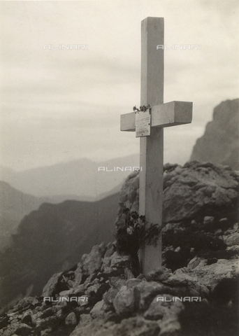 MLD-F-000354-0000 - "Monte Rosetta: Croce Sabatucci" - Data dello scatto: 1940 ca. - Archivi Alinari, Firenze