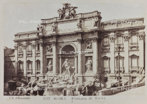 PDC-A-004569-0048 - La fontana di Trevi, Roma - Data dello scatto: 1910 - Archivi Alinari, Firenze