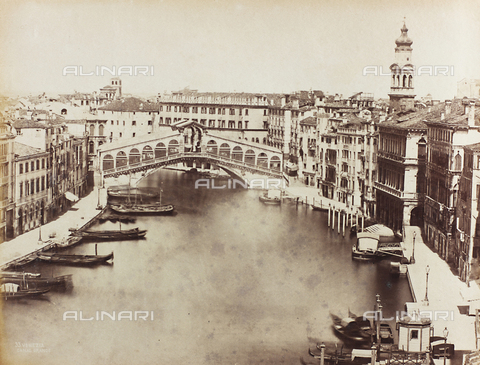 PDC-A-004682-0087 - Veduta panoramica del Canal Grande con il Ponte di Rialto, Venezia - Data dello scatto: 1865-1875 - Archivi Alinari, Firenze