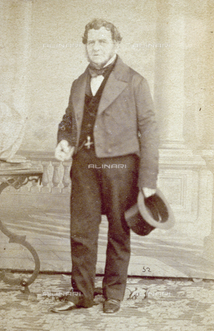 PDC-F-000625-0000 - Ritratto maschile a figura intera - Data dello scatto: 1853-1865 ca. - Archivi Alinari, Firenze
