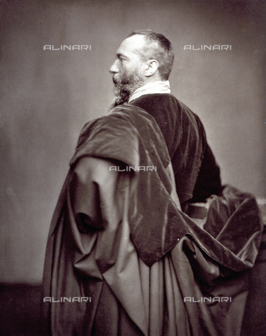 PDC-S-000030-0002 - Portrait of the writer Alphonse Karr. He has his back to the camera with his face in profile - Date of photography: 1860 -1865 ca. - Alinari Archives, Florence